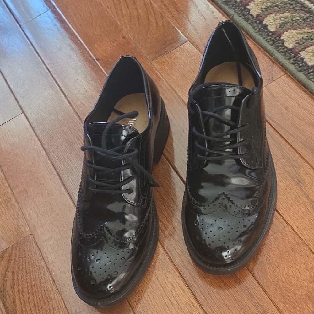 Nine West Black Patent Heels